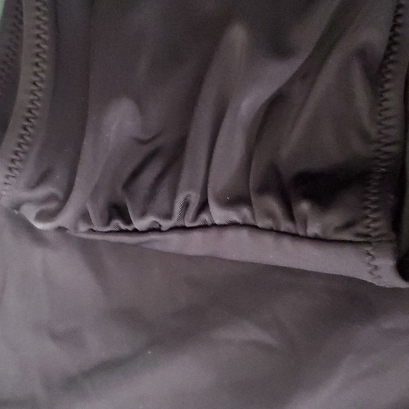 💙4/$20 Bikini Bottoms - Picture 3 of 4